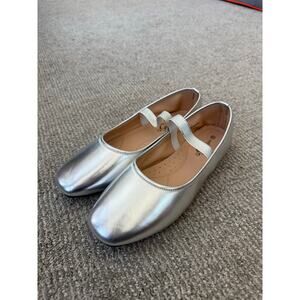 Sole mates metallic silver mary Jane ballet flats 10 NWOT